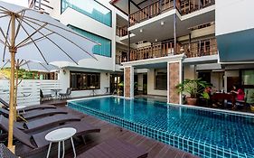 Golden Bell Hotel Chiang Mai 3*